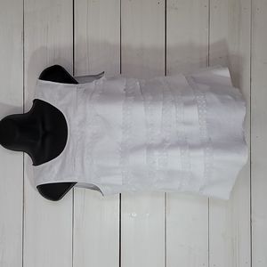 Small Christoper Banks ruffled sleeveless top